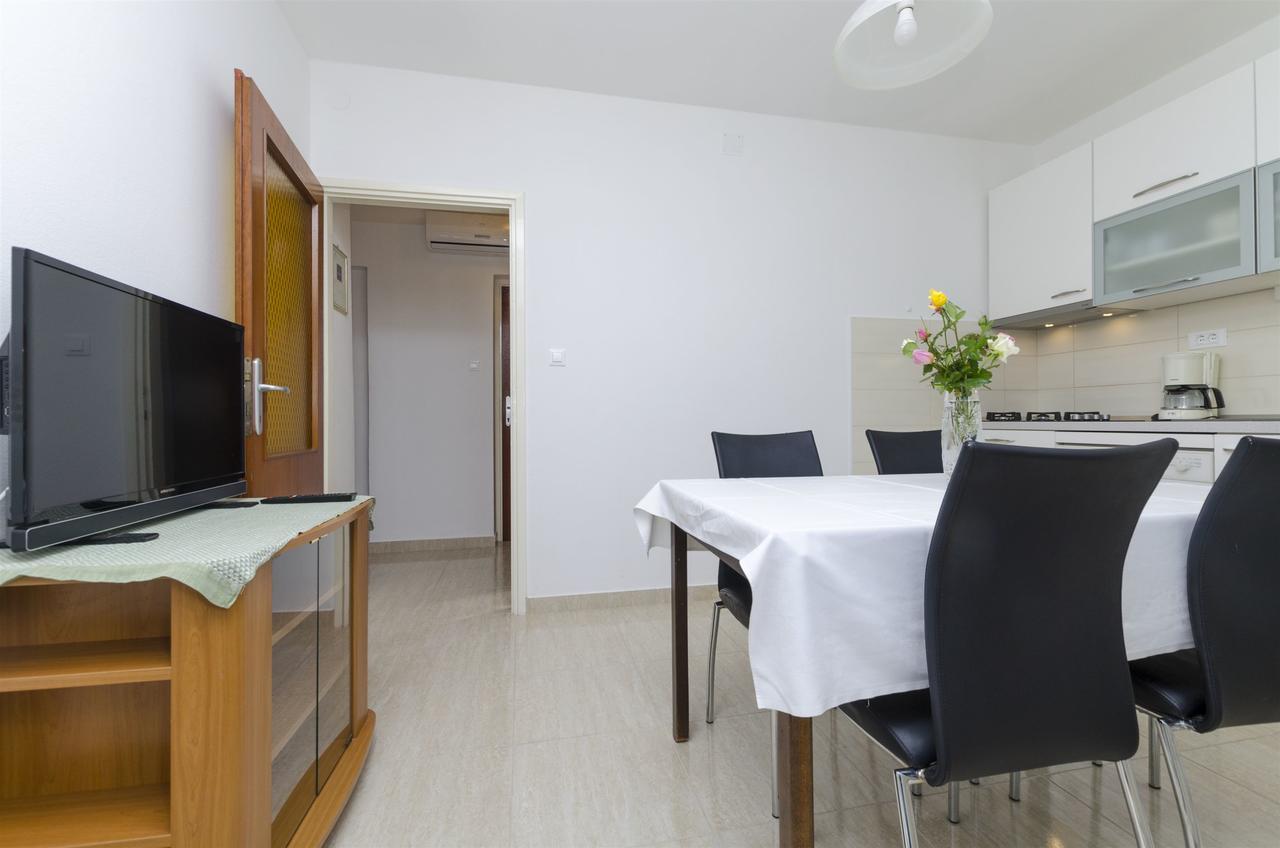 Apartments Karmela Primošten المظهر الخارجي الصورة