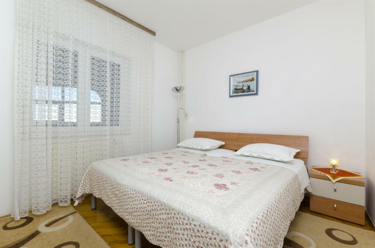 Apartments Karmela Primošten المظهر الخارجي الصورة