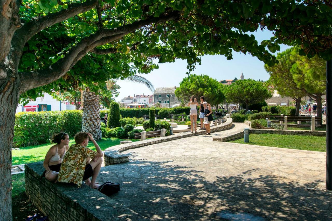 Apartments Karmela Primošten المظهر الخارجي الصورة